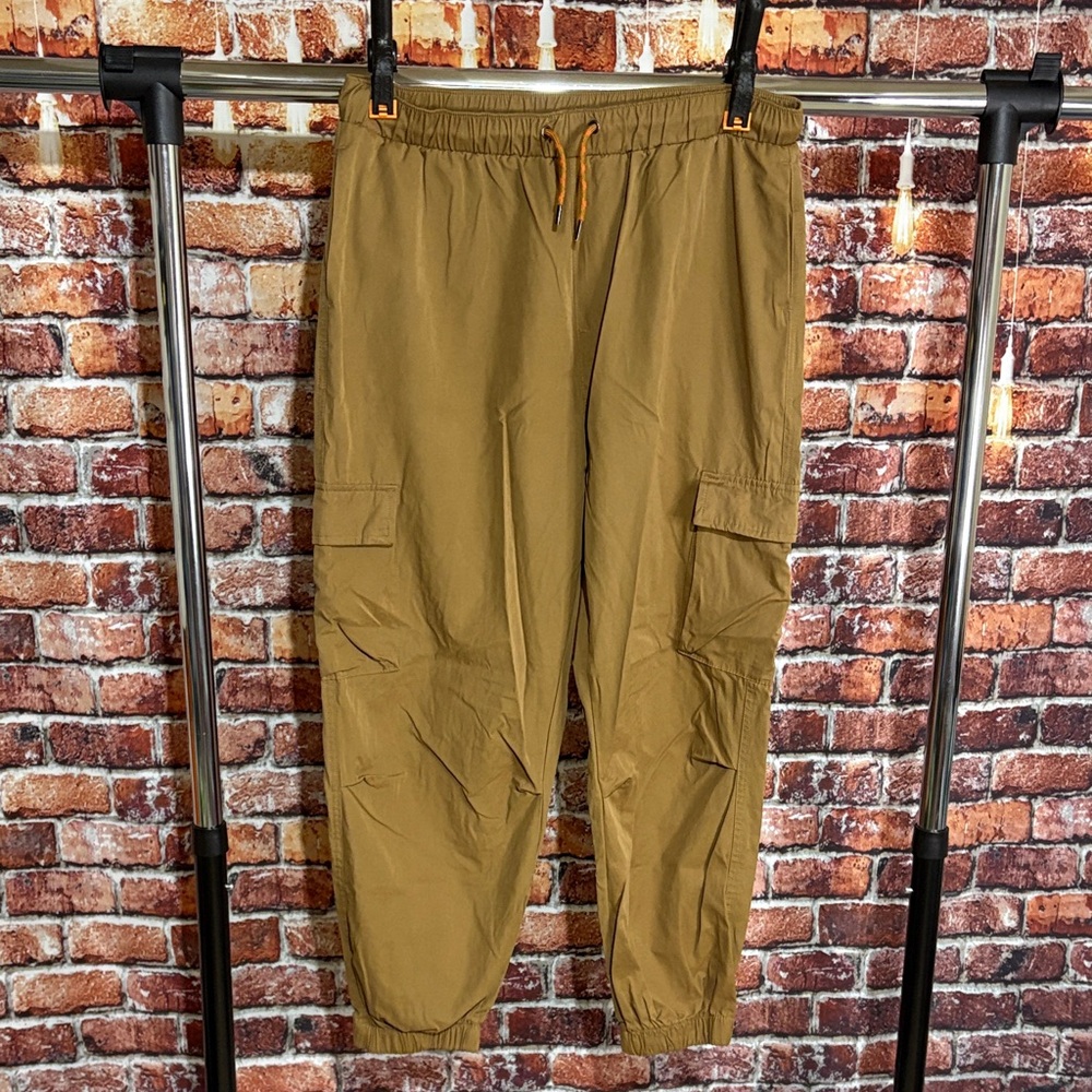 Target Men's Tan Cargo joggers Pants medium elastic stretch